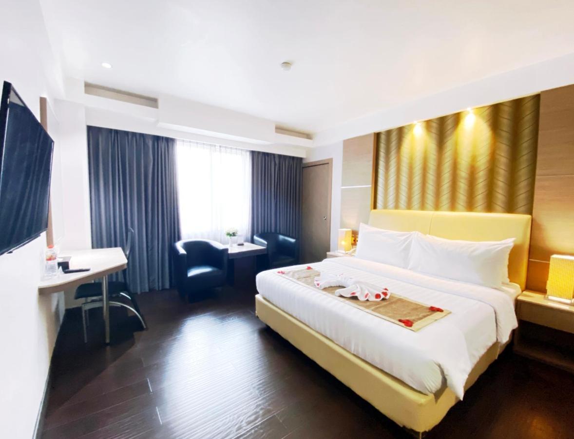 Orchardz Hotel Industri Jakarta Kemayoran Esterno foto