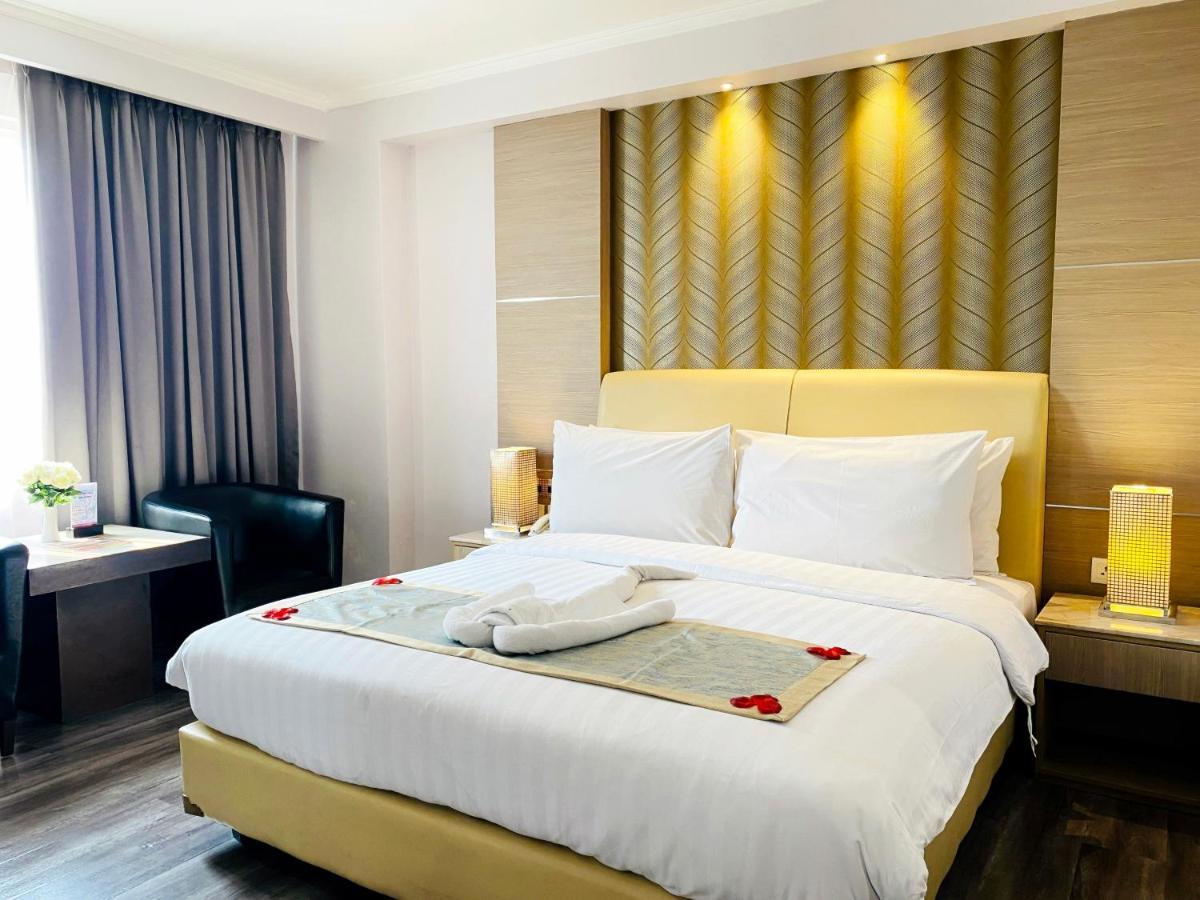 Orchardz Hotel Industri Jakarta Kemayoran Esterno foto