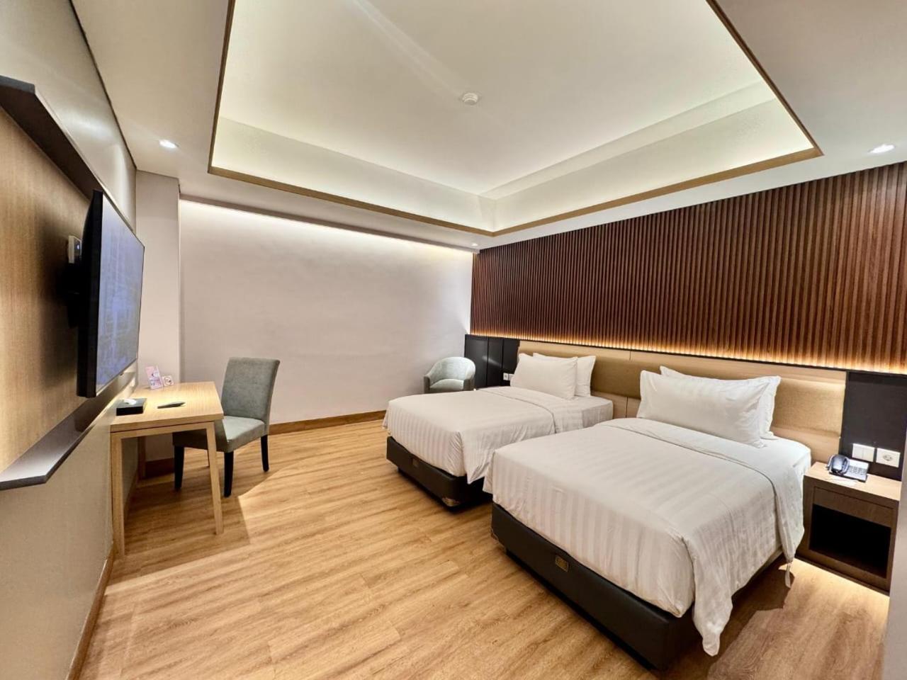Orchardz Hotel Industri Jakarta Kemayoran Esterno foto