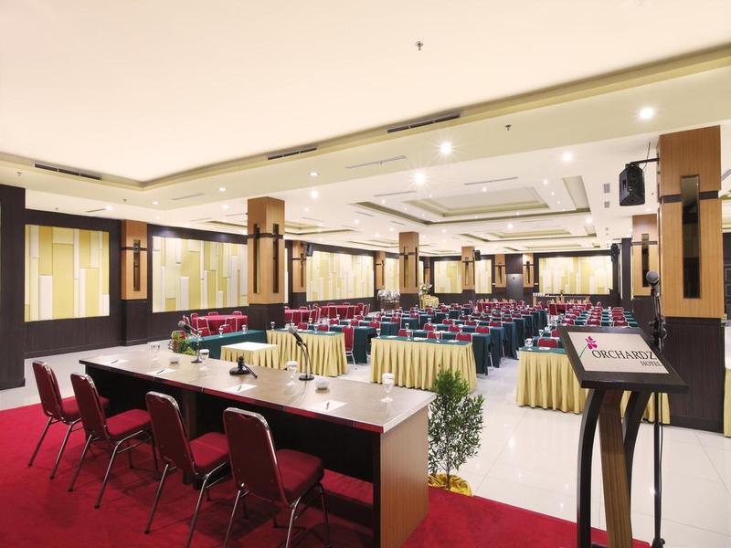 Orchardz Hotel Industri Jakarta Kemayoran Esterno foto